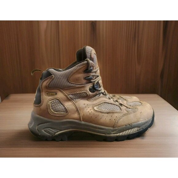 Vasque Breeze Vibram Gore-Tex Hiking Boots Women’s Size 11 Brown - Picture 1 of 12